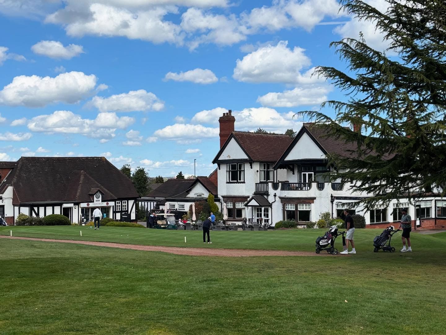 The Trentham clubhouse and green on a clear day